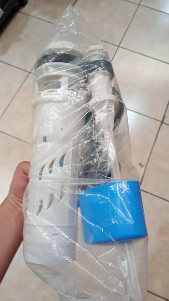 🚽🔘 Botón de Drenado para Sanitarios – Sapo con Botón 💧✨