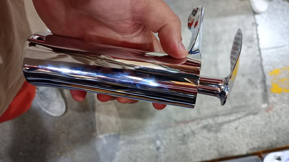 🚰 Grifo para Lavamanos de Agua Fría y Caliente – Acero Inoxidable 🔵🔴✨