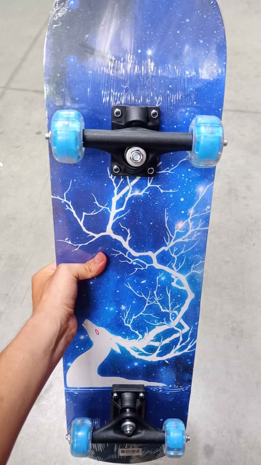 🛹🔥 Patinetas 75×20 cm – Sin Lija 🚀✨