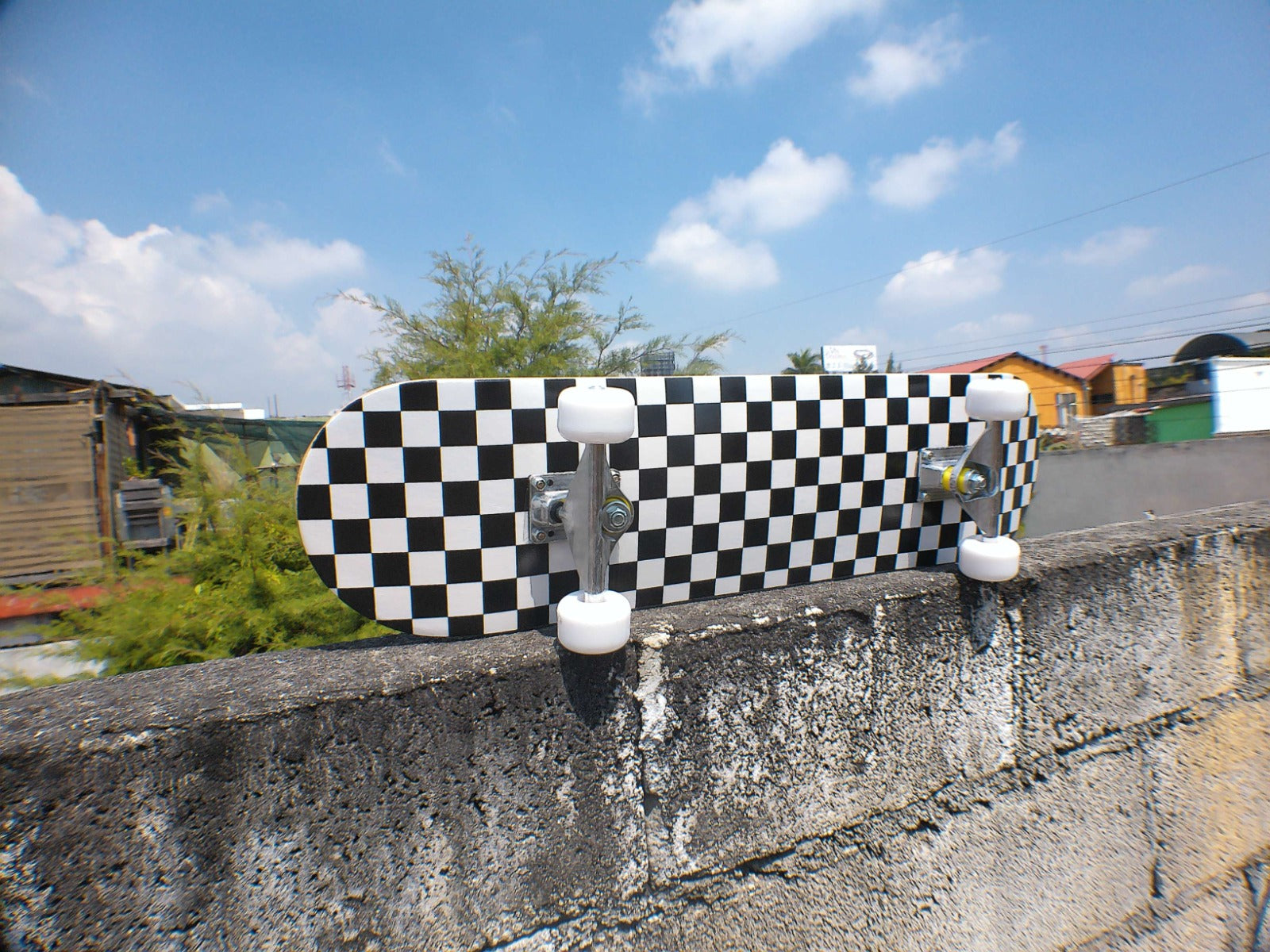 🛹🔥 Patineta de Cuadritos Estilo Ajedrez 🔥🛹