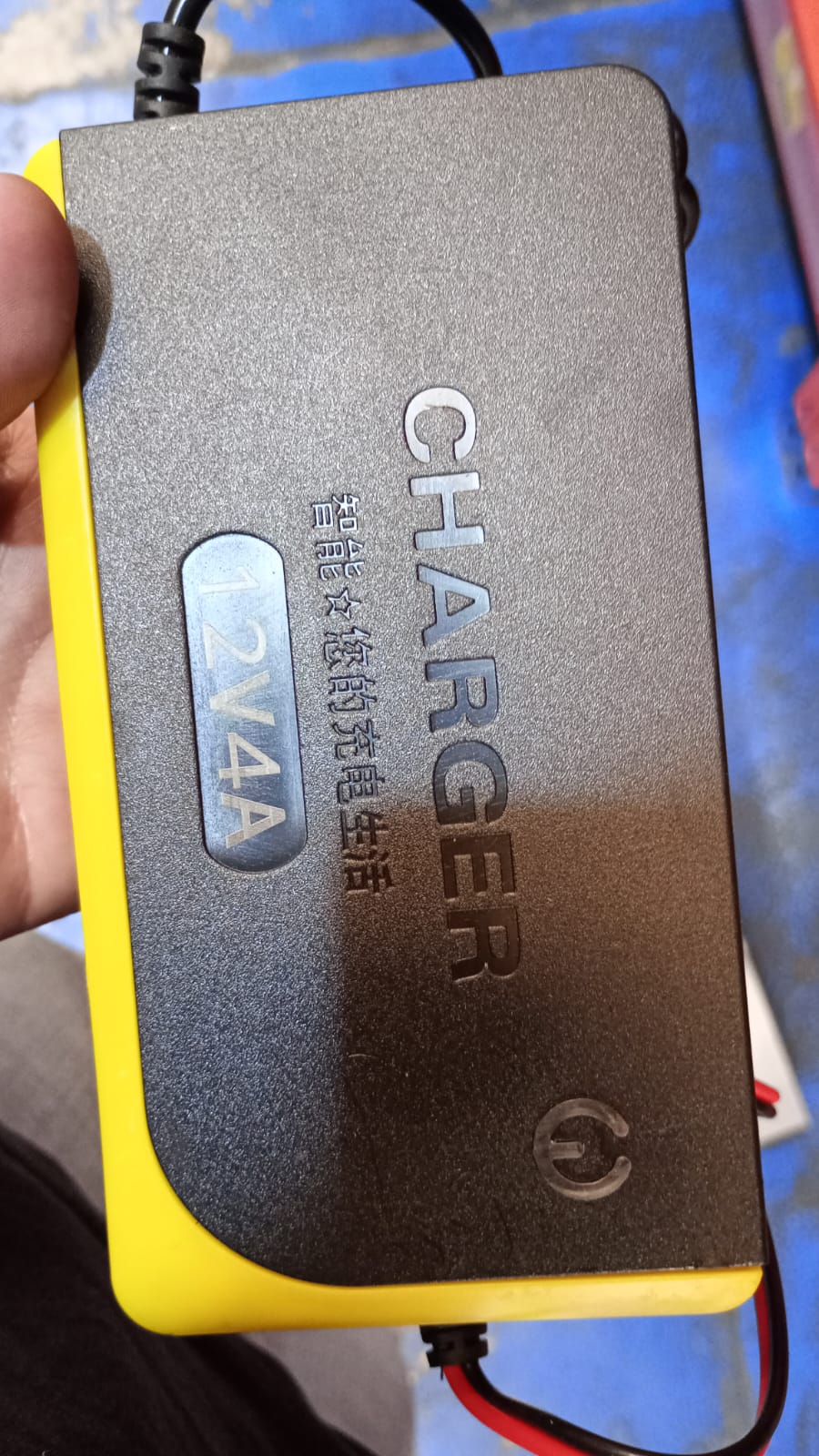 🔋⚡ Cargador Inteligente de Baterías Universal – Carro y Moto ⚡🔋