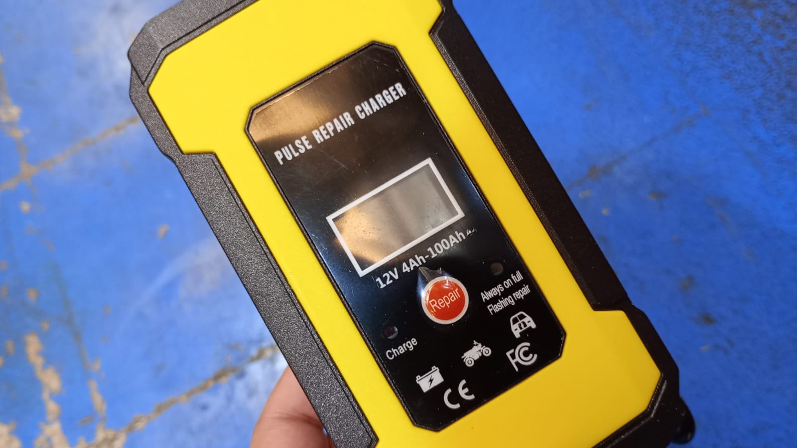 🔋⚡ Cargador Inteligente Universal – Carro, Moto y Barcos ⚡🔋