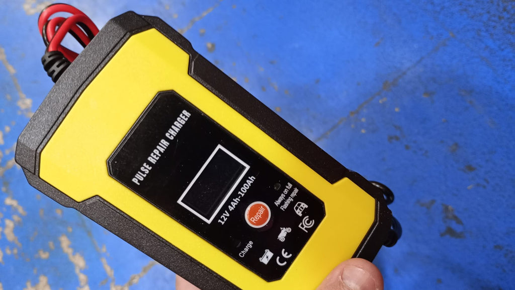 🔋⚡ Cargador Inteligente Universal – Carro, Moto y Barcos ⚡🔋