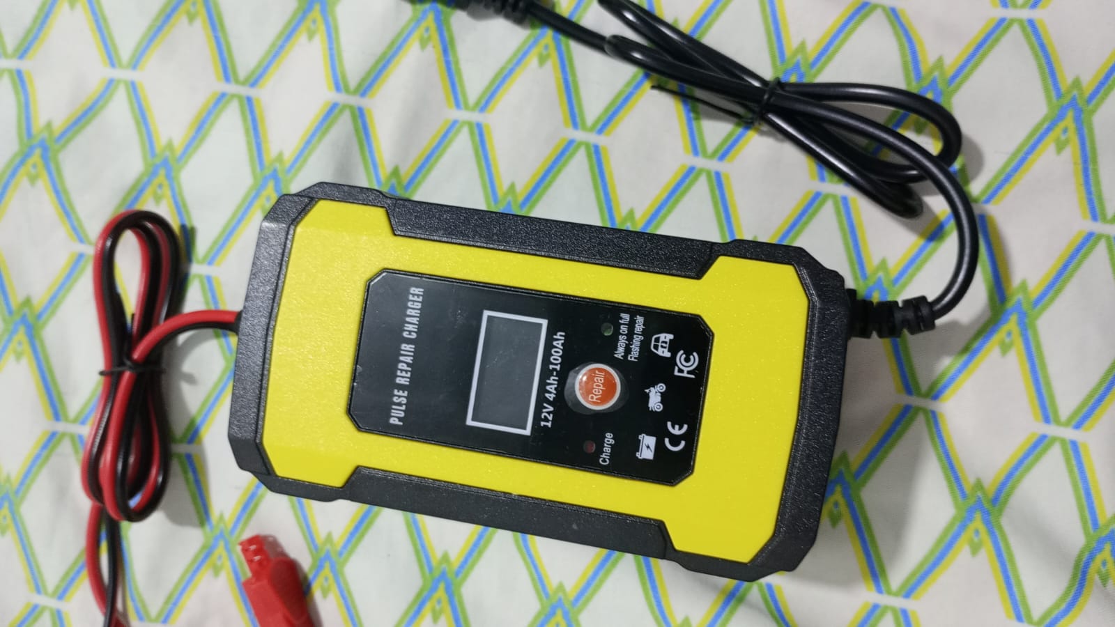 🔋⚡ Cargador Inteligente Universal – Carro, Moto y Barcos ⚡🔋