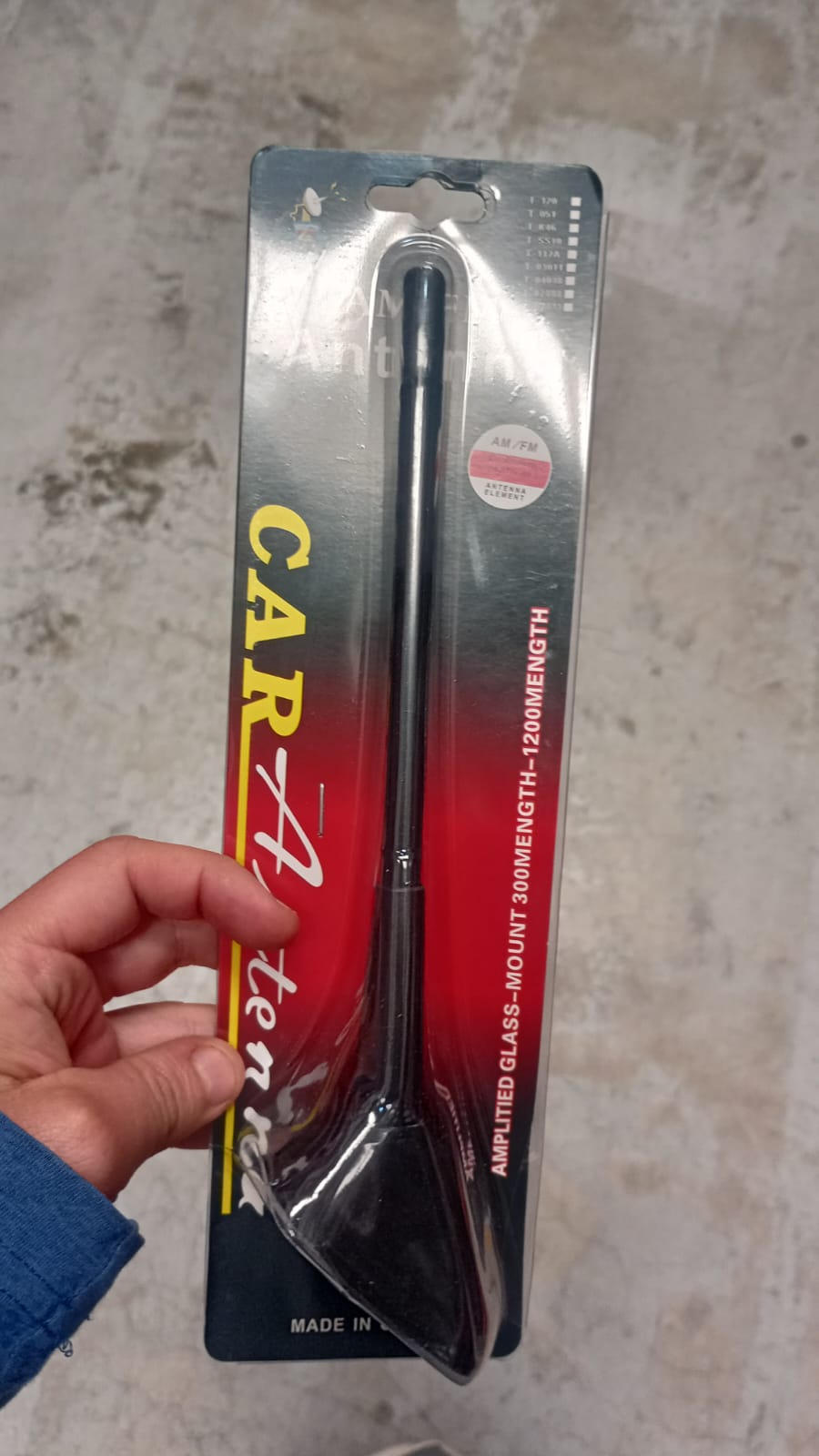 🔊 Antena de carro FM/AM universal – 26 cm de largo