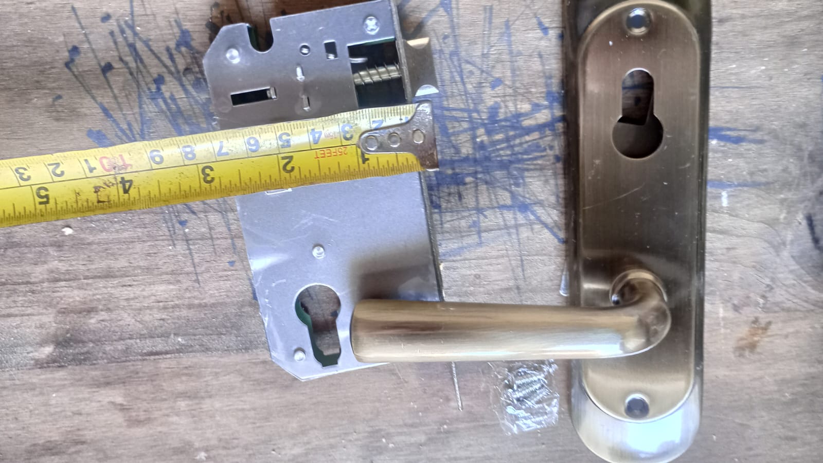 🚪🔒 Chapas metálicas reforzadas para puertas – Seguridad y estilo 🔒🚪